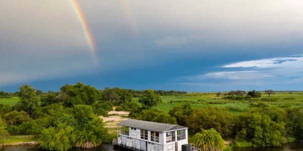 Okavango Spirit Houseboat