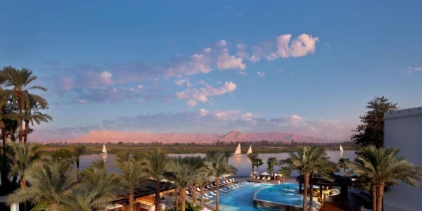 Hilton Luxor Resort & Spa