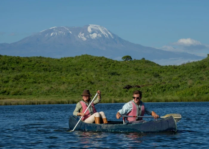 Game Drive & Canoeing in Arusha National Park Day trip